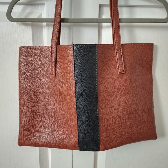 Vince Camuto Luck Tote Large Purse - Picture 4 of 6